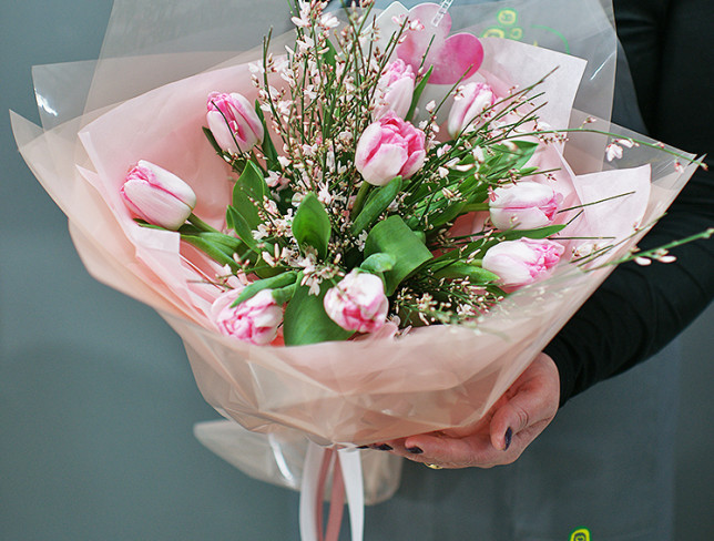 Букет из пионовидных розовых тюльпанов "Розовый вальс" Фото